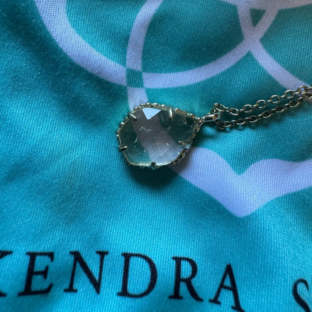 Kendra Scott necklace clear quartz